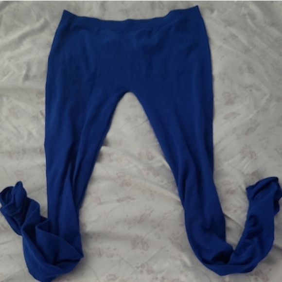 ARTIZAN by Robin Barre Ruched Capri Legging,➡️ Grey, Blue, Black, 3 For 1 $$$$ - Picture 6 of 8